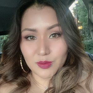 Meet your Posher, Liz